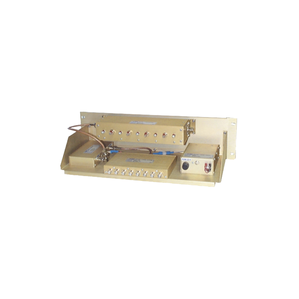 Multiacoplador y Preselector EMR, 138-225 MHz, 8 Canales, 3-8 MHz Ancho de Banda, N Hembra (Ant.) /BNC Hembra (Salidas).