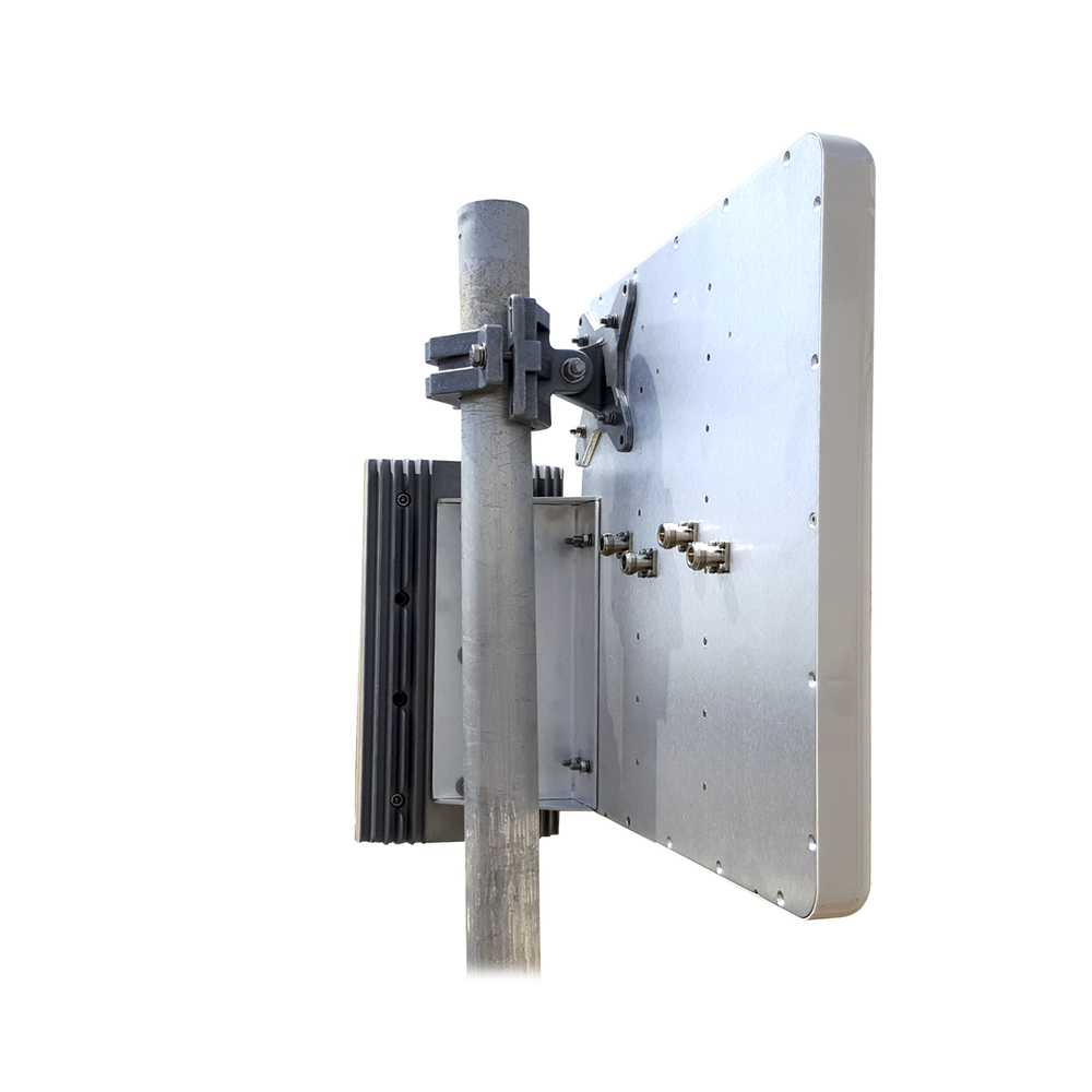 Adapter hardware for AC5 with antenna MT-4640-42ND-B65