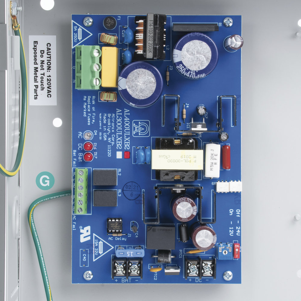 12 Vdc @ 4 A or 24 Vdc @ 3A power supply / 1 output / With backup battery capability / Batteries required