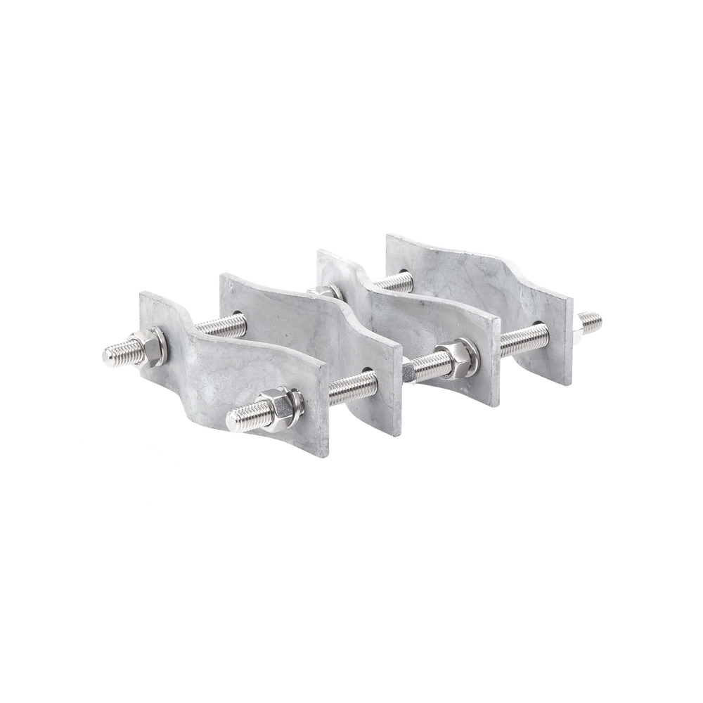 Set of two double clamps for masts from 3.8 to 8.9 cm, with a 12 cm center-to-center separation.