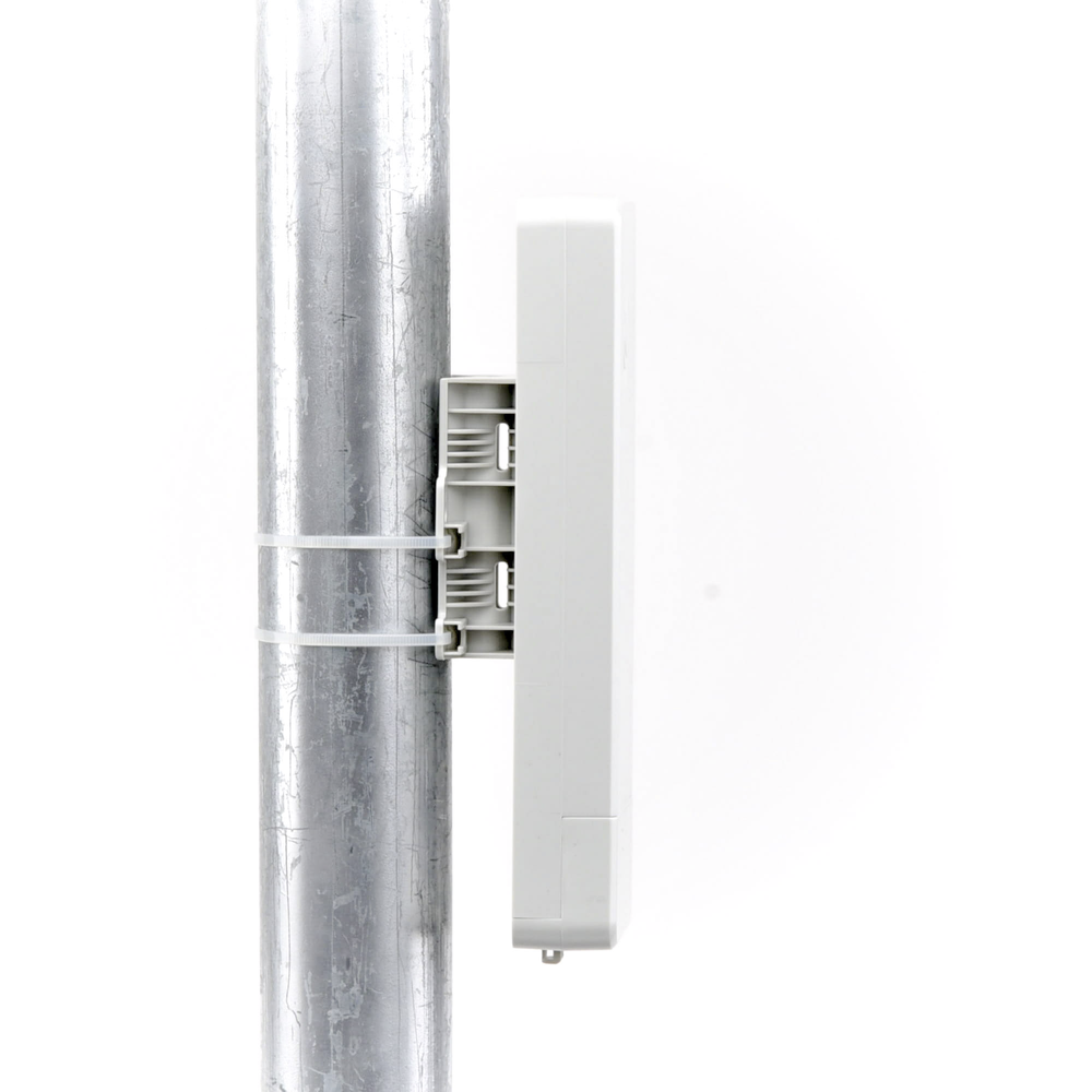 ePMP ForceL 300-13L Multipoint Subscriber for High Interference Areas, 4920-5970 MHz, Wave 2, Low Latency, 13 dBi Antenna, up to 400 Mbps