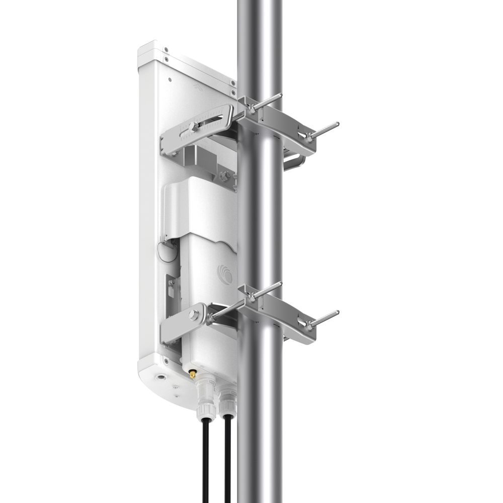 90-degree sector antenna, 18 dBi, 5.9-7.1 GHz, MU-MIMO 4x4, includes mounting kit for EPMP4600