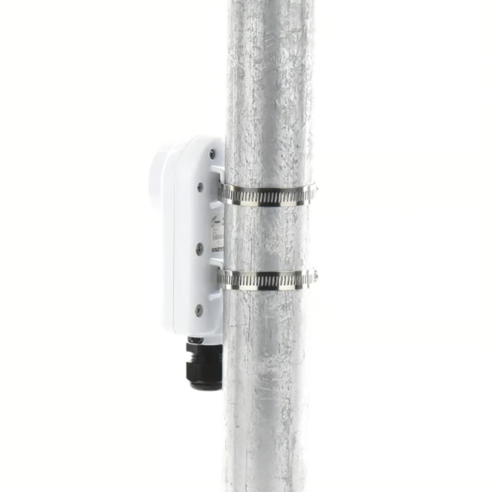 Modular Radio ("Integrated 8dB Antenna") up to 700 Mbps, (4.9 - 6.4 GHz), IP67, Automatic adaptation to the environment, Monitoring via the cloud