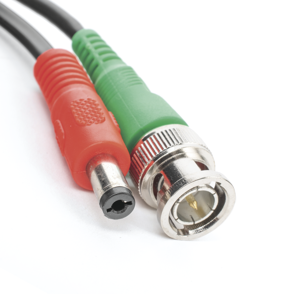 20 Meter Armored Coaxial Cable for Video and Power / Optimized for 4K Cameras / BNC Connector (Video) and Power PLUG (Siamese) / Indoor Use / 100% High Purity Copper Video Cable.