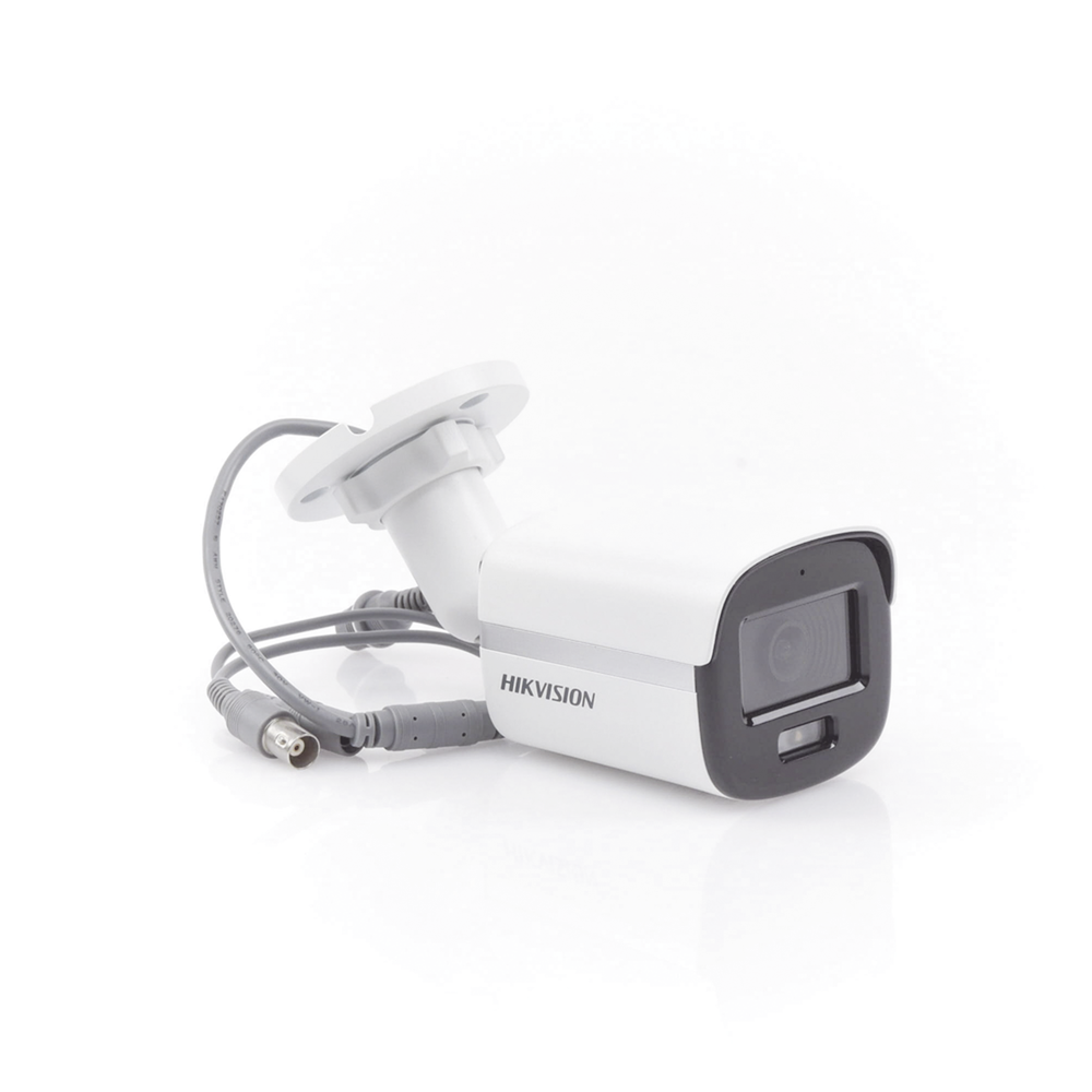 Bala TURBOHD 2 Megapixel (1080p) / Imagen a color 24/7 / Lente 2.8 mm / Luz Blanca 20 mts / IR 20 Metros / Exterior IP67 / dWDR / Micrófono Integrado