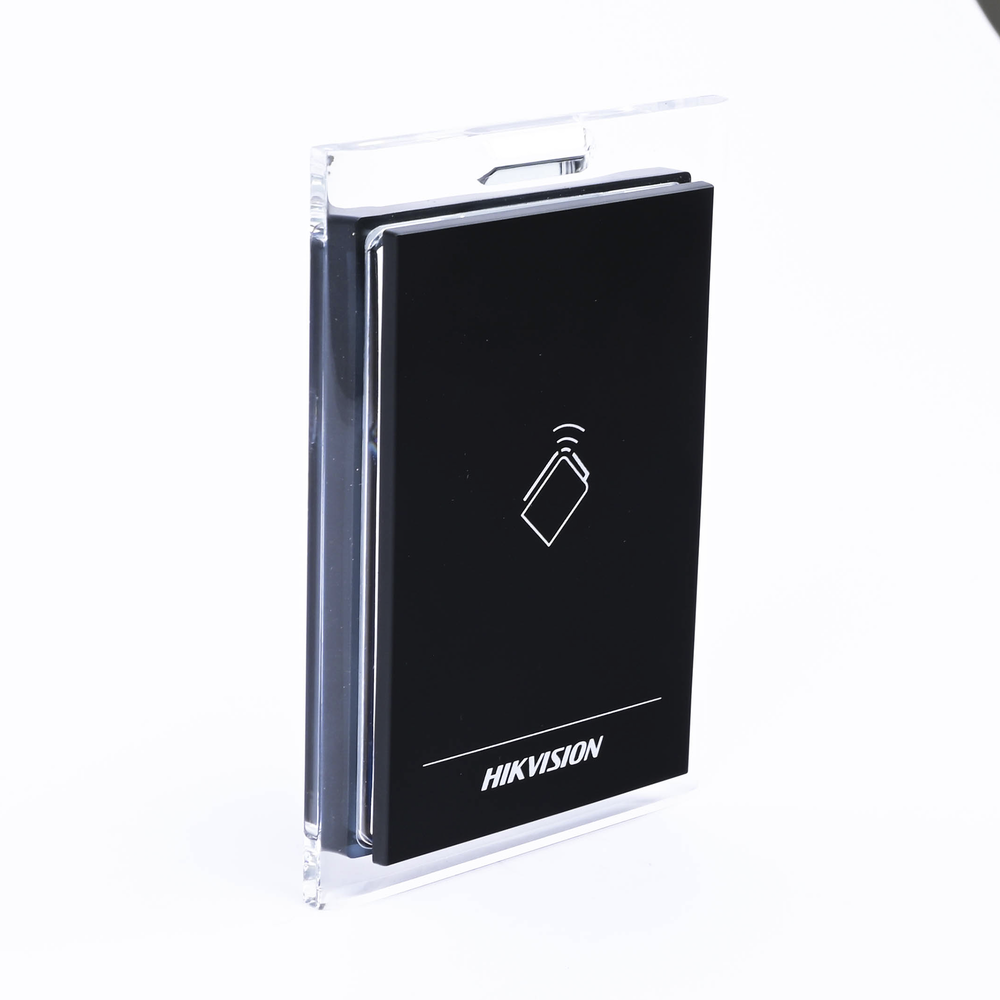 MIFARE Card and Password Reader / Wiegand and RS-485 Connection / Aesthetic and Easy to Use / LED Indicator
