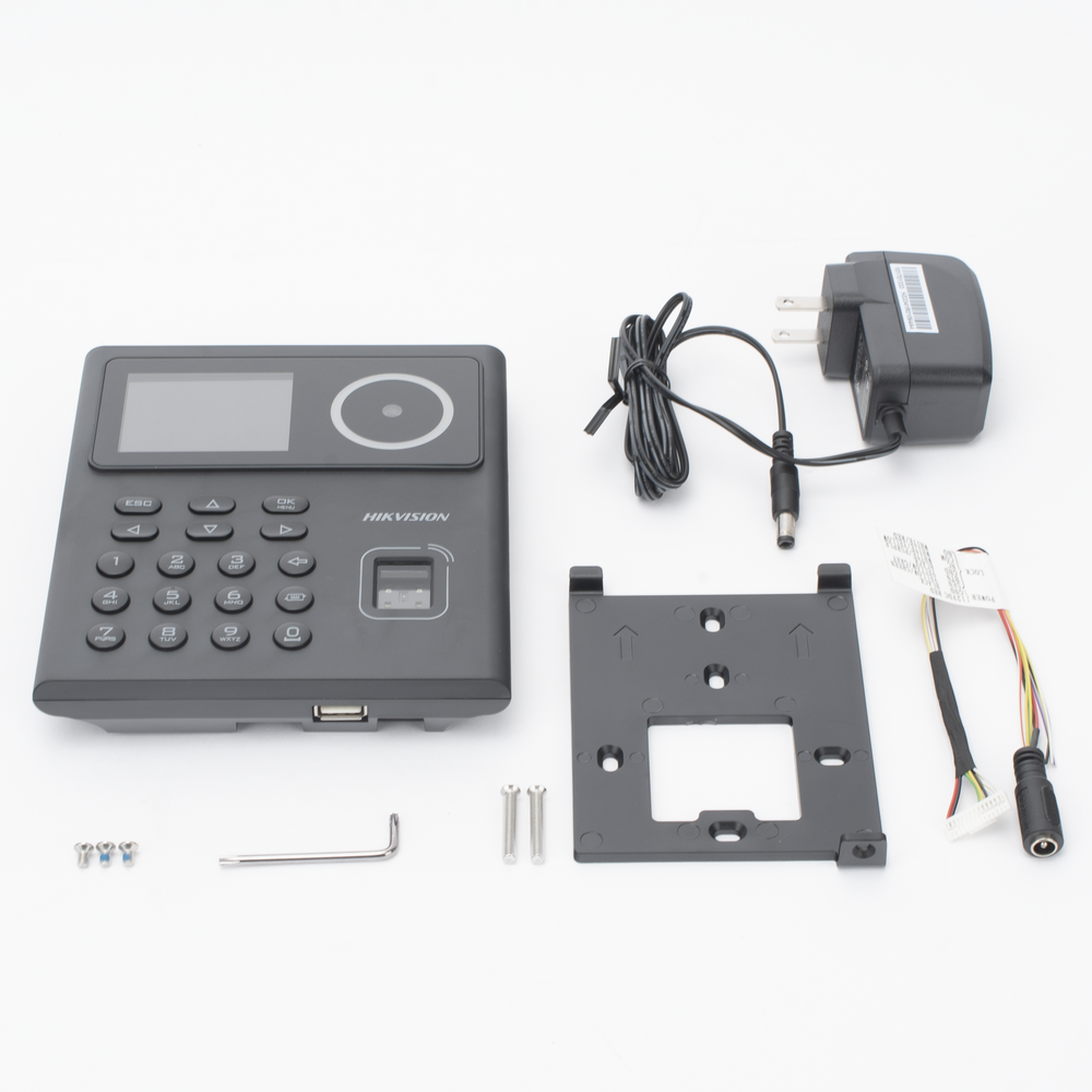 Terminal WiFi de Huella, Facial y Tarjetas MIFARE para Control de Acceso o Asistencia / 500 rostros y 1,000 Huellas y Tarjetas / Detección de Cubrebocas / HikConnect