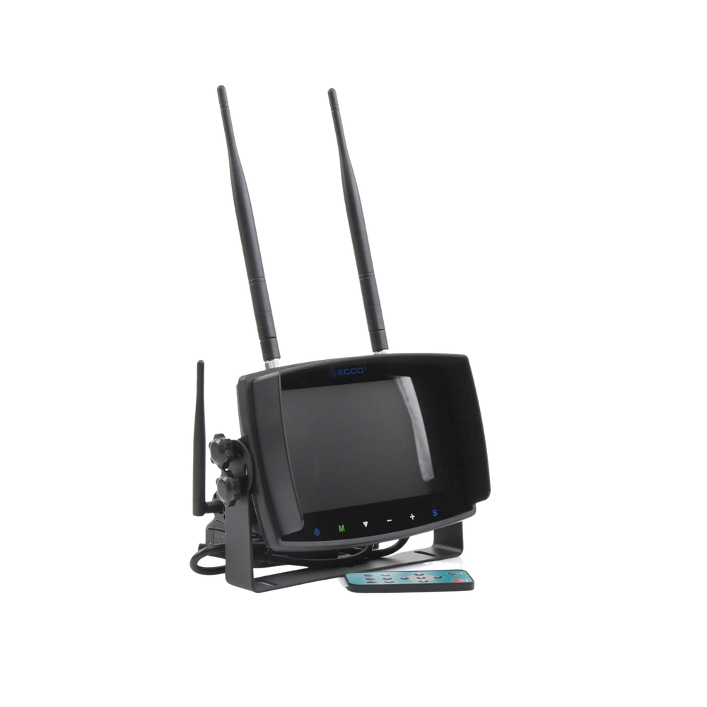 Wireless reversing system with infrared camera, magnet and 7" touch screen monitor