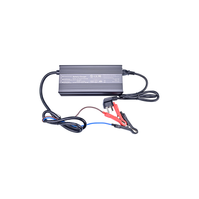 Cargador de Baterías de Litio / 20A / 25.6V / Entrada 100-240V AC / Protecciones Múltiples / Certificaciones Internacion