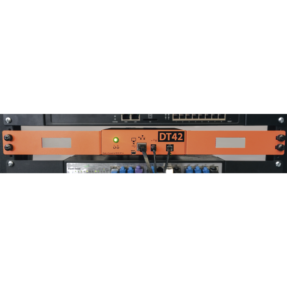 Universal IP alarm receiver with one telephone line input, for your monitoring center, TCP/IP or GPRS reception, M2M series, Hikvision alarm panels, among others.