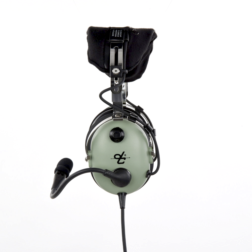 Fixed-wing headset with passive noise attenuation for general aviation