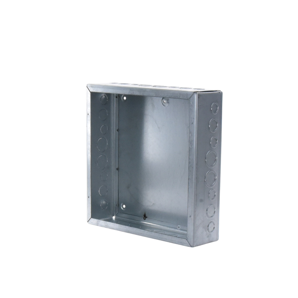 Caja Extra Grande 15x15x4/ Profundidad 4"/Entradas Laterales/Finales 4 ENT 1/2"- 3/4", 2 ENT 3/4" - 1" y 2 ENT 1"- 1 1/4".