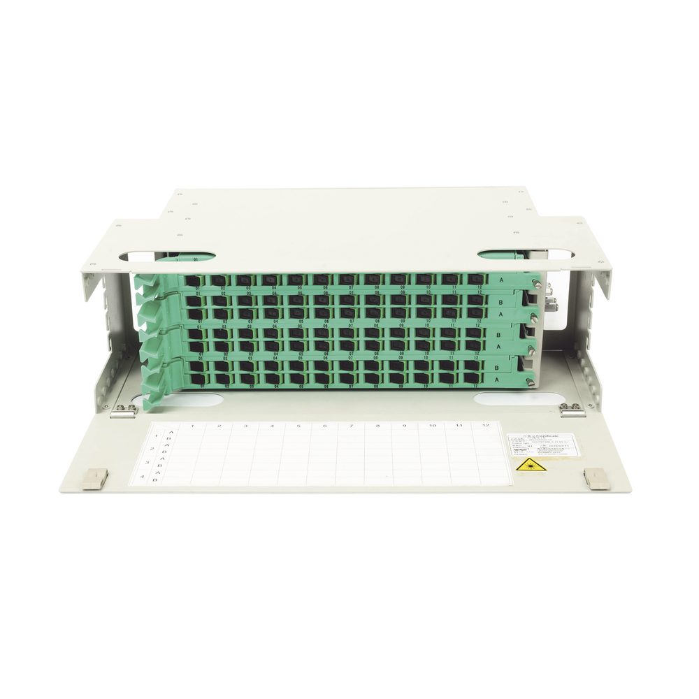 Distribuidor de Fibra Óptica para 96 empalmes, con 96 acopladores SC/APC y 96 pigtails, 19", 4 UR