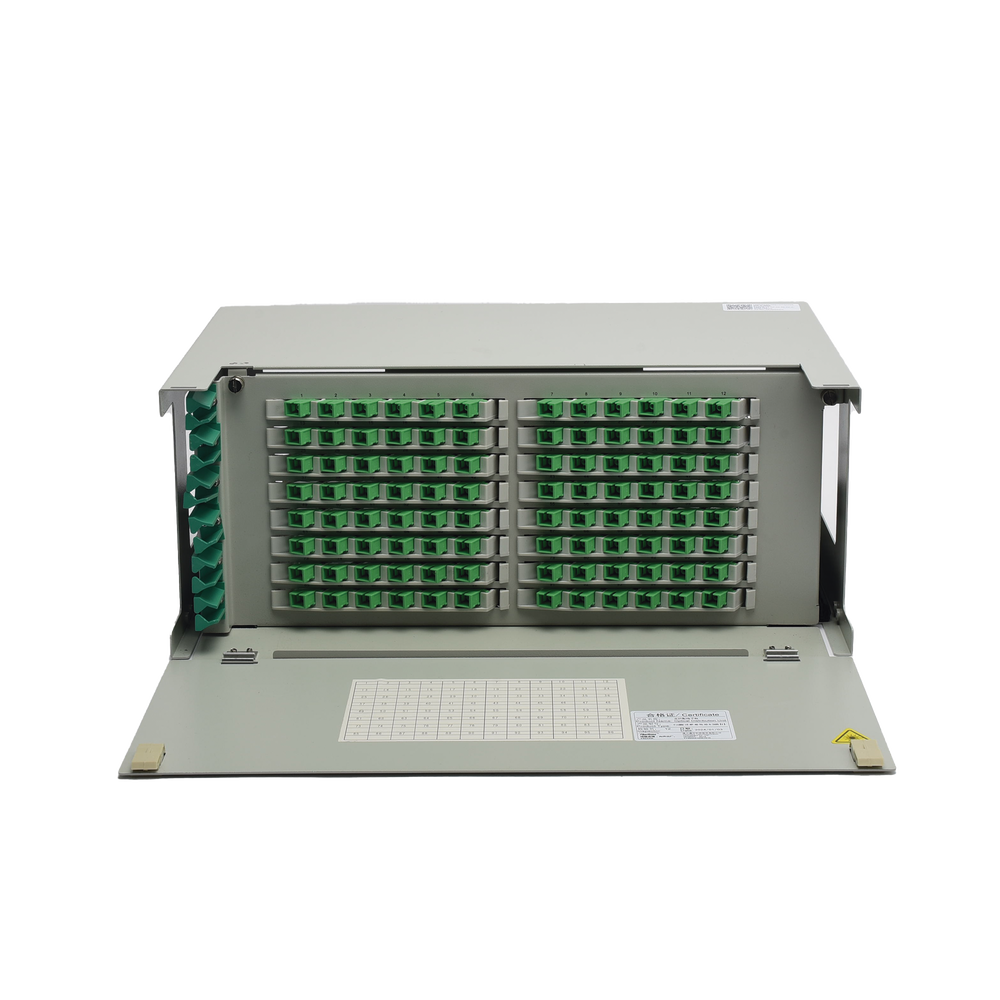 Distribuidor de Fibra Óptica para 96 empalmes, con 96 acopladores SC/APC y 96 pigtails, 19", 4 UR