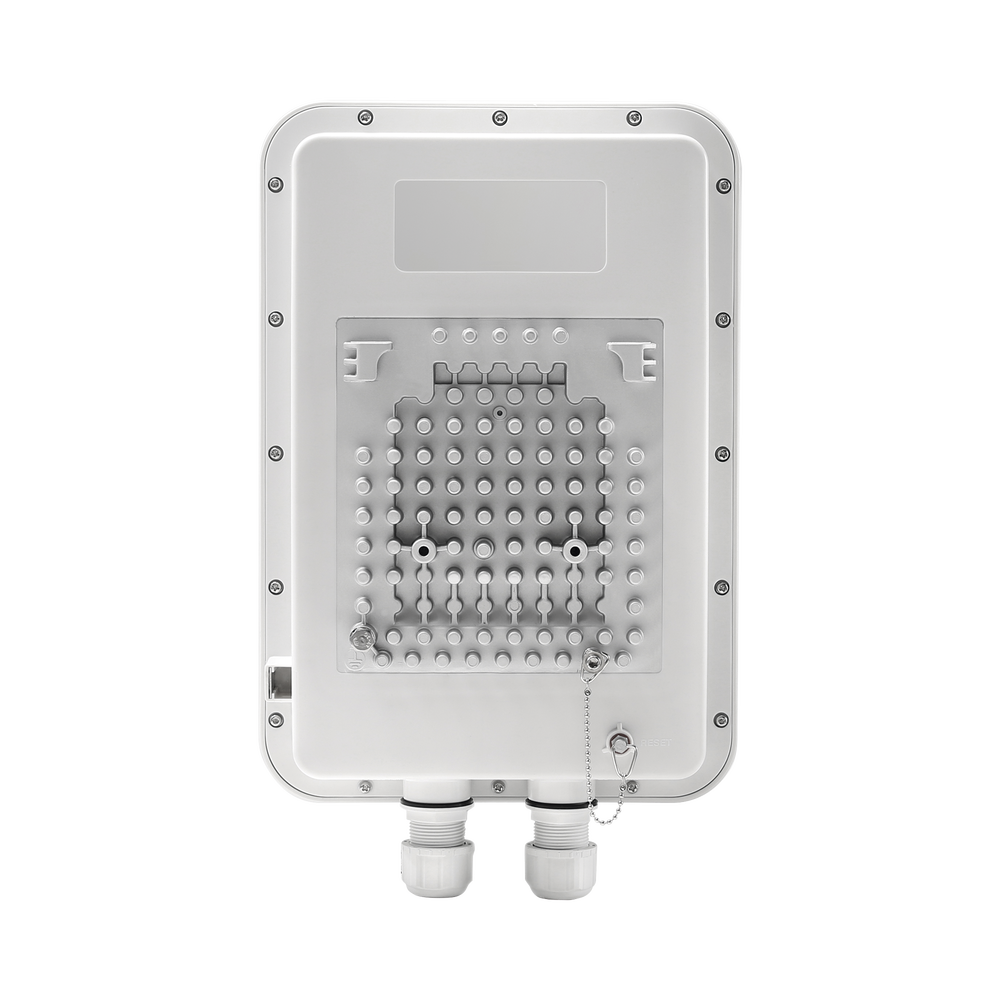 cnPilot e700 High-Density Outdoor WiFi Access Point, Industrial IP-67, Extreme Temperature, Dual Band, Omnidirectional Beamforming Antenna