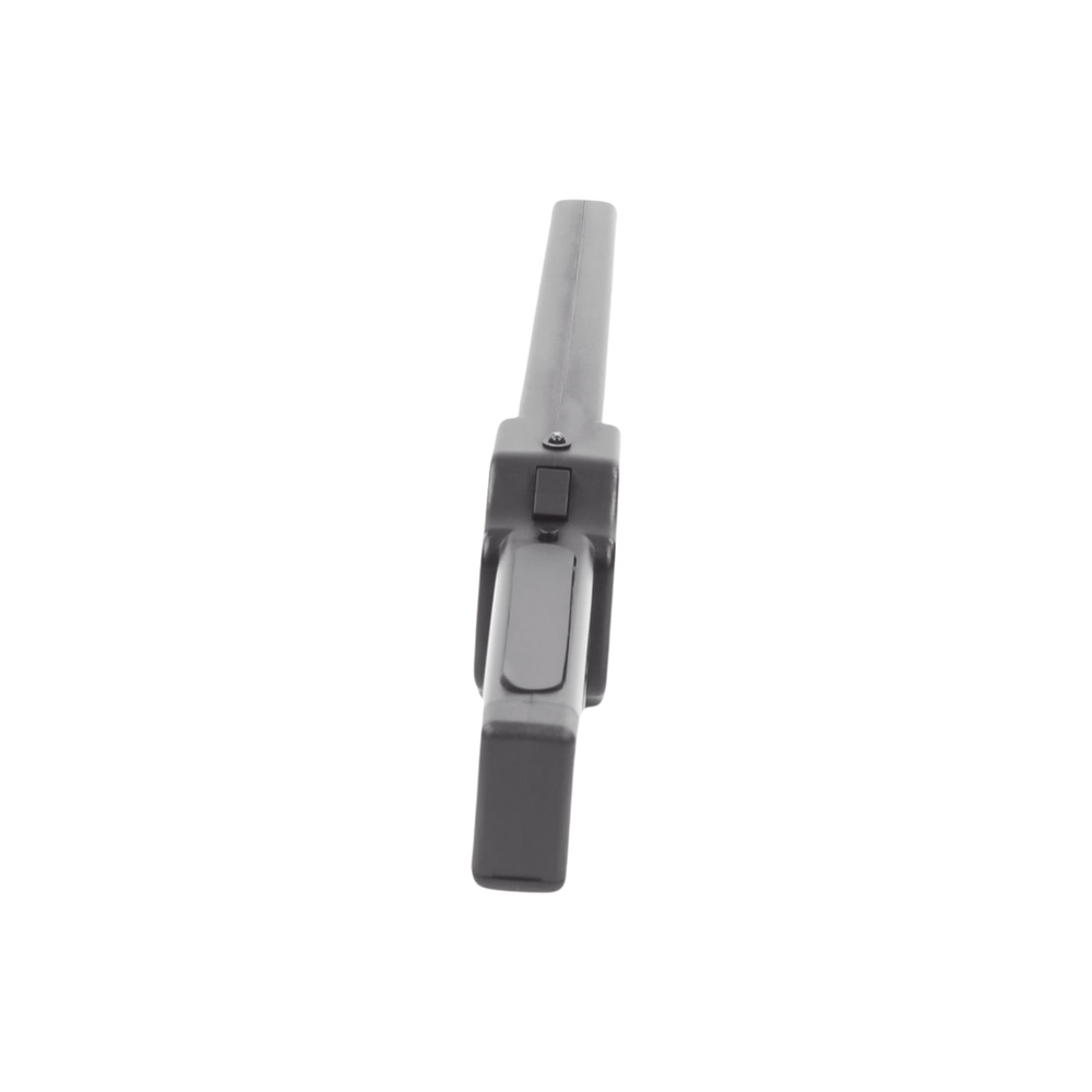 Portable metal detection equipment for quiet areas, has built-in vibrator