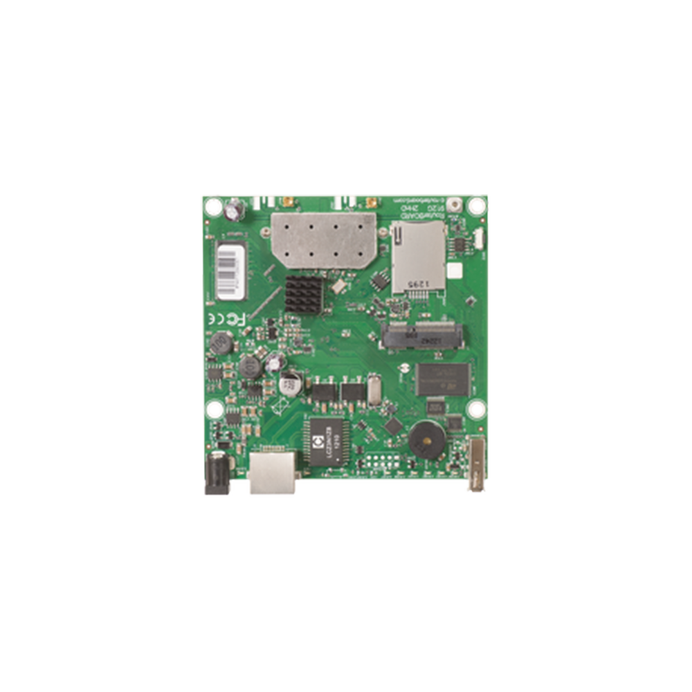 Tarjeta Inalámbrica y router en 2.4 GHz 802.11 b/g/n, 64 MB de RAM, 1 Puerto Gigabit Ethernet, Nivel de Licencia 4