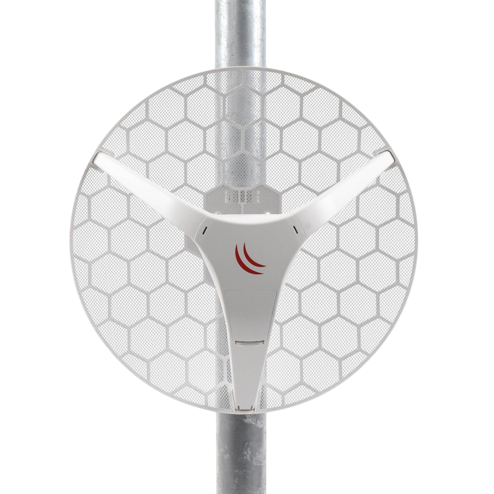 (LHG HP5) Cliente de Alta Potencia en 5GHz 802.11 a/n con Antena de Rejilla de 24.5dBi