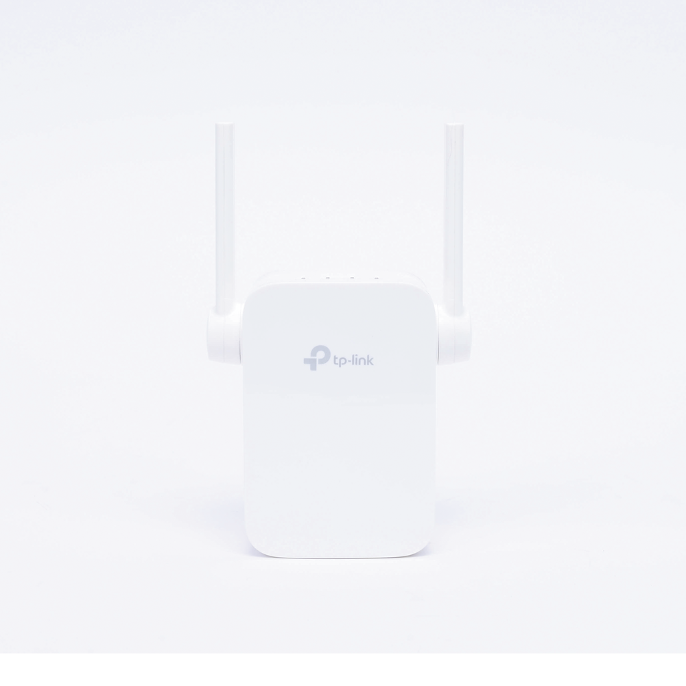 Repetidor / Extensor de Cobertura WiFi AC, 750 Mbps, doble banda 2.4 GHz y 5 GHz, con 1 puerto 10/100 Mbps con 2 antenas externas