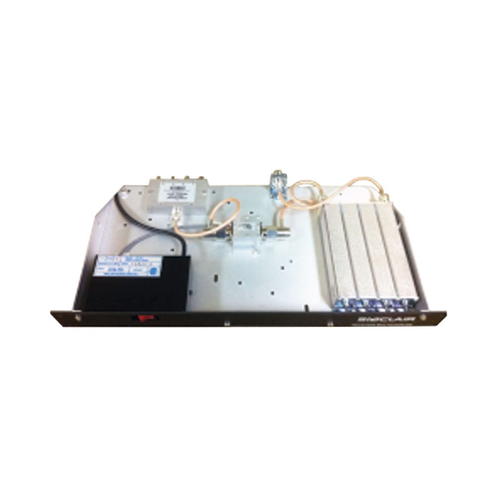 Multiacoplador con Preselector para 4 Canales, 150-160 MHz, 1 MHz de Ancho de Banda, 12 Vcd, Conectores N Hembras