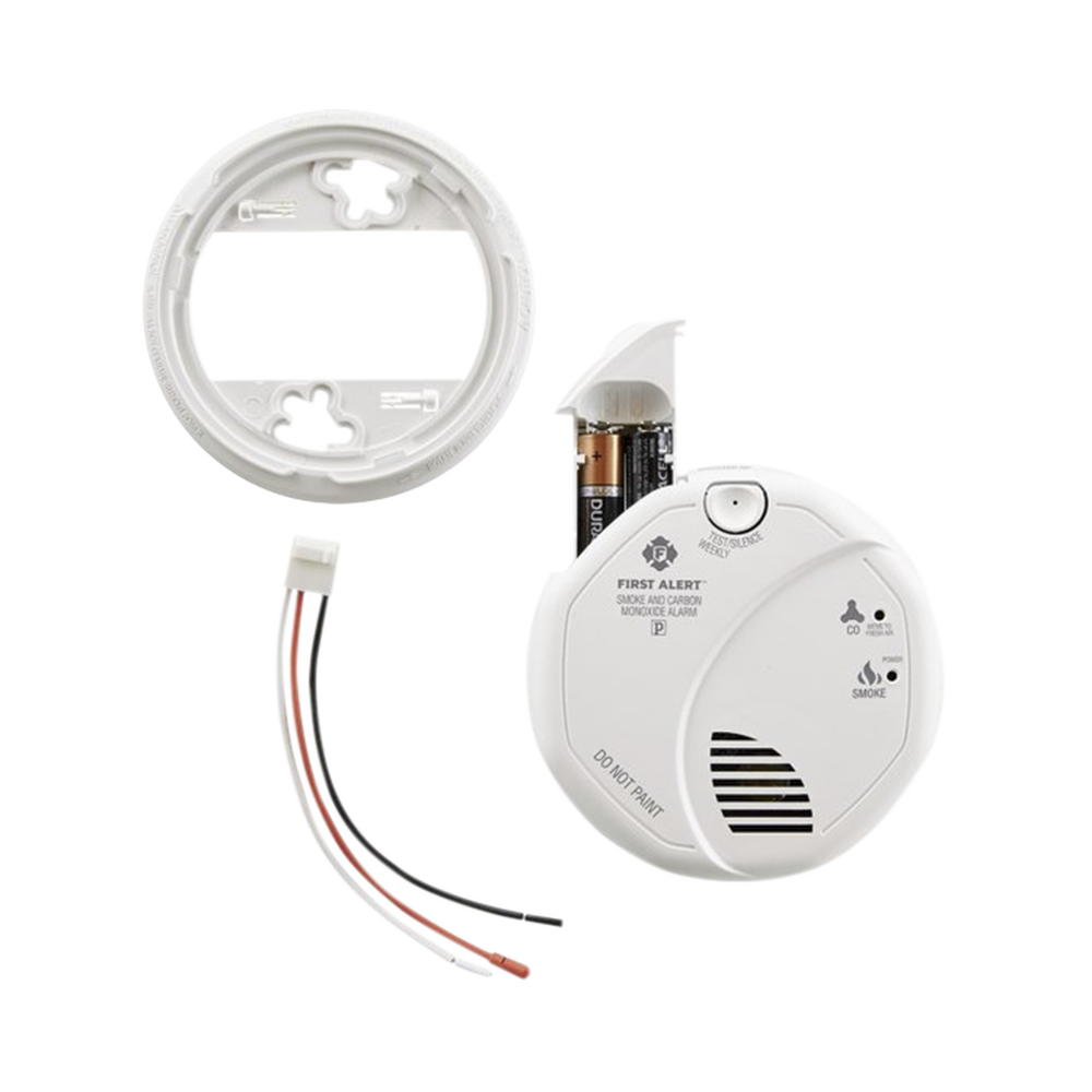 Smoke and carbon monoxide detector, hardwired, photoelectric, with battery backup.