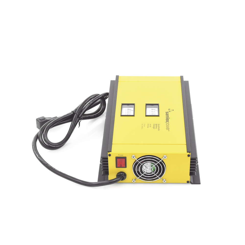 Cargador de Baterías de Plomo Ácido 24 Volts, 40 A con Función de Respaldo de Energía en CD