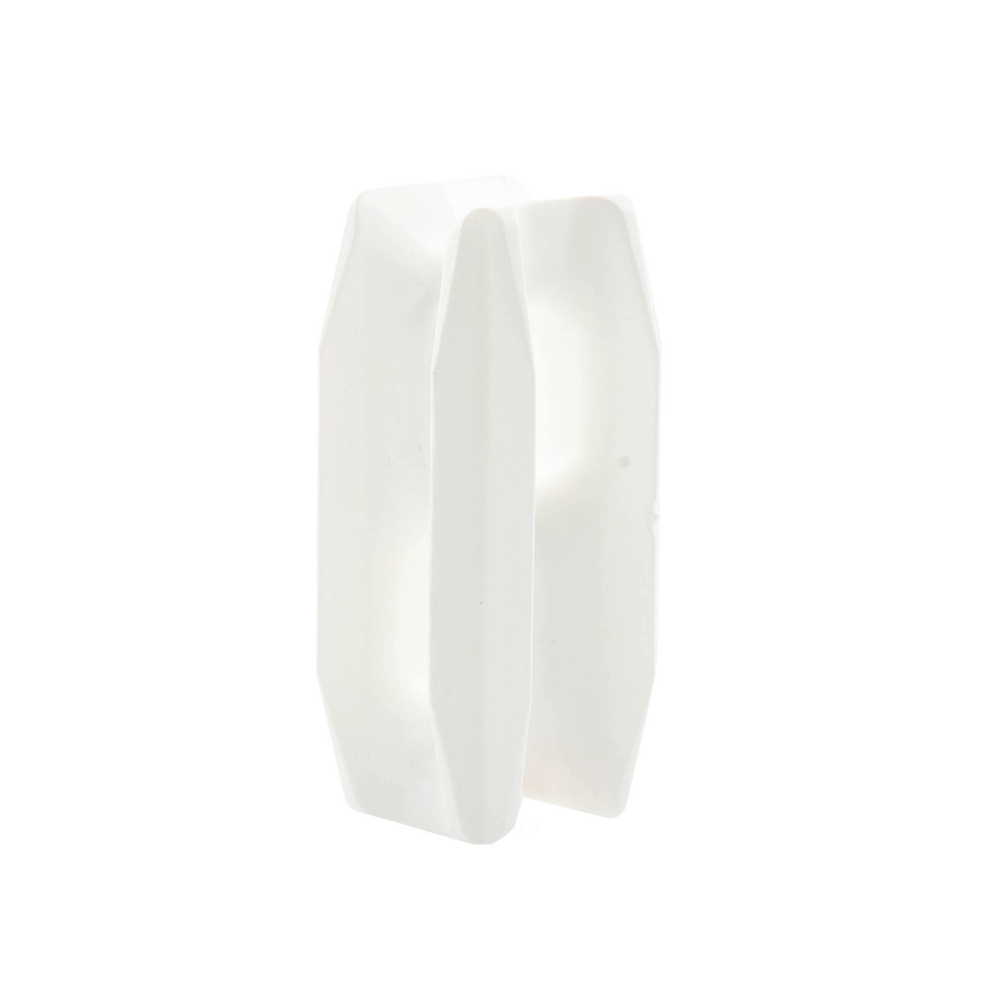 White insulator for high-strength corner posts with UV protection for use in electric fences