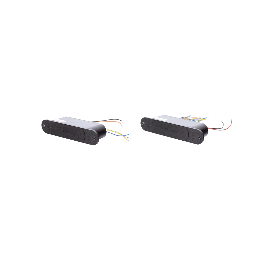 Pair of Contacts for Wireless Signal Transmission