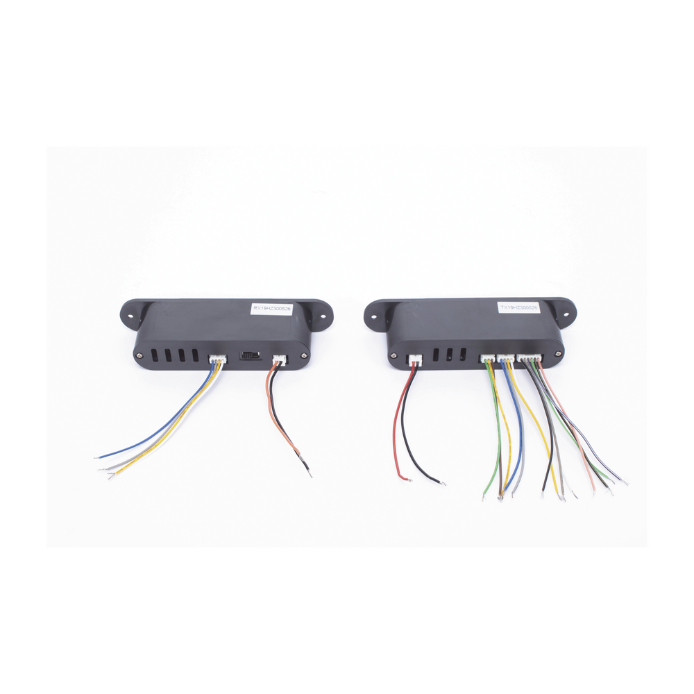 Pair of Contacts for Wireless Signal Transmission