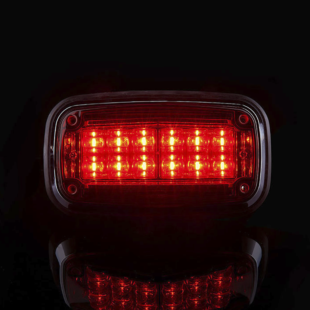 Warning light 8 X 4", Red, IP67, SAE, Ideal for Ambulances