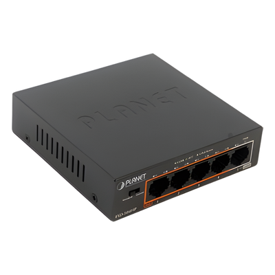 Switch PoE+ 802.3af/at distancia 250 m 4 puertos + 1 puerto 10/100 de Uplink