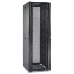 Gabinete rack Apc NetShelter SX AR3150 42U 750 mm negro 1360.78 kg