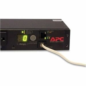 PDU para rack Apc AP7900B conmutado 1U 15A 120V