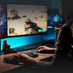 Teclado gamer Logitech G413 SE mecánico cable USB 2.0 LED