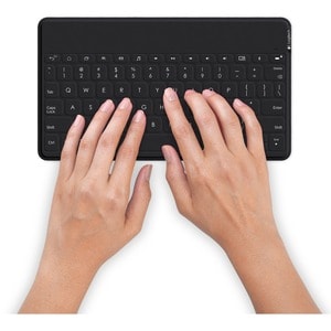 Teclado Logitech Keys-To-Go 920-006701 Bluetooth inalámbrico negro