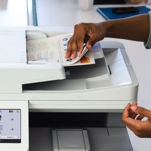 Impresora multifunción Brother MFC-L9670CDN láser color 42 ppm dúplex