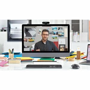 Cámara web Logitech BRIO 13 megapíxel 3840 x 2160 con micrófono