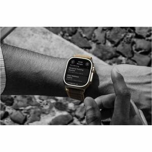 Reloj inteligente Apple Watch Ultra 4 MJAU4CL/A, 49mm, titanio, banda negra