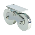 (339V-160) - Montaje en superficie con ranura en V de doble rueda de 6" / Capacidad para puertas de hasta 4230 lb (1920 kg) / 2 rodamientos / Con engrasador / Galvanizado