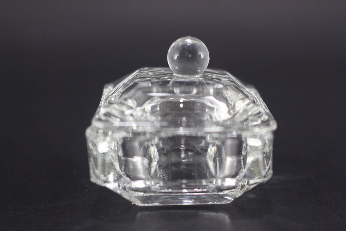 Mortero en cristal para manicurista