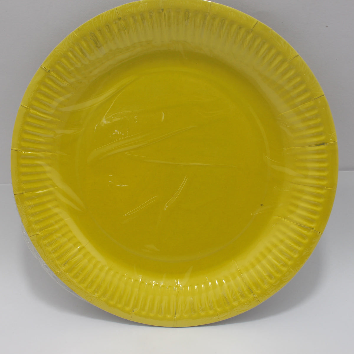 Plato amarillo 23cm x 10 unidades