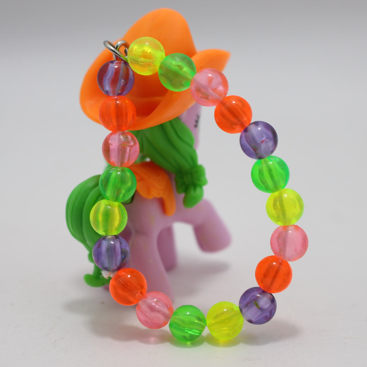 Huevo Pulsera de pony con stickers