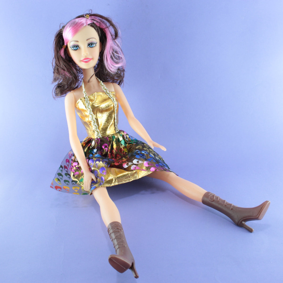 Muñeca con sonido 22"