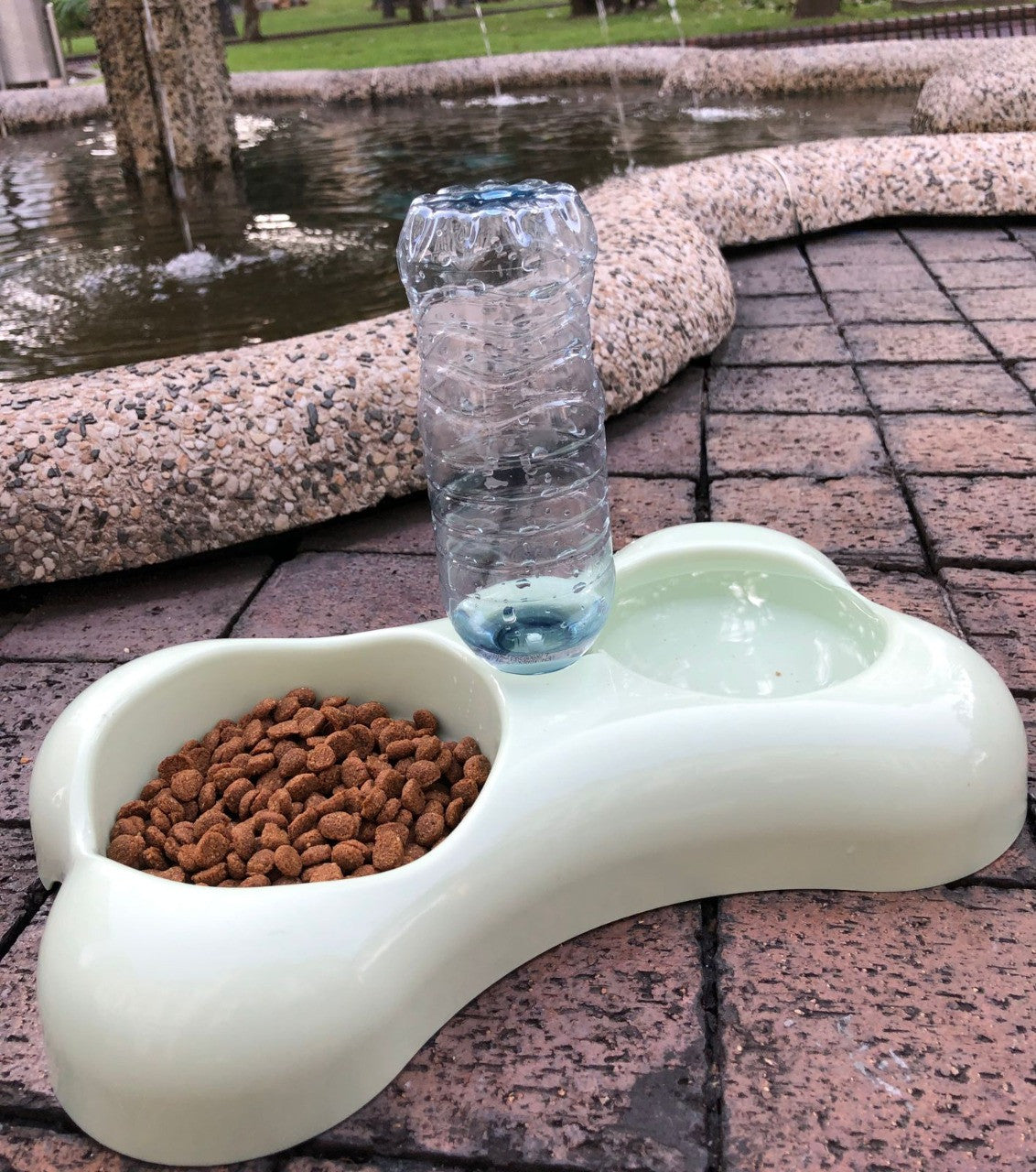 Comedero Para Perro Con Dispensador De A
