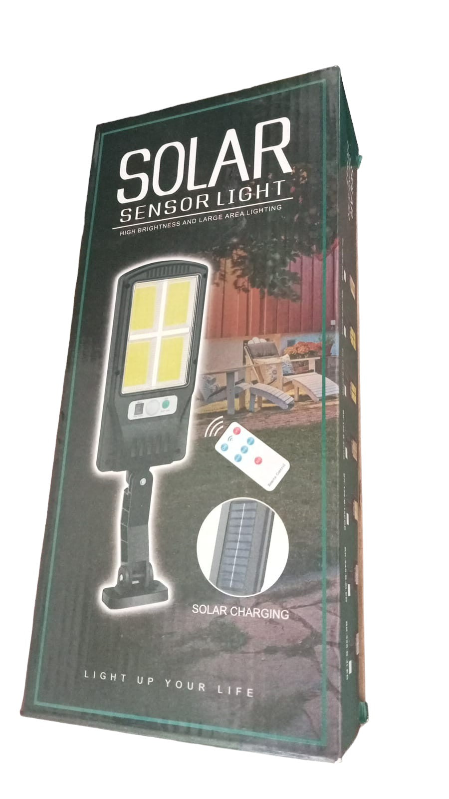 Luz de sensor solar con Control