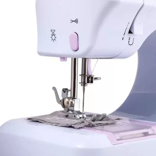 Maquina de coser Multifuncional Doméstic