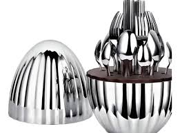 Set de cubierto 24p base huevo corona