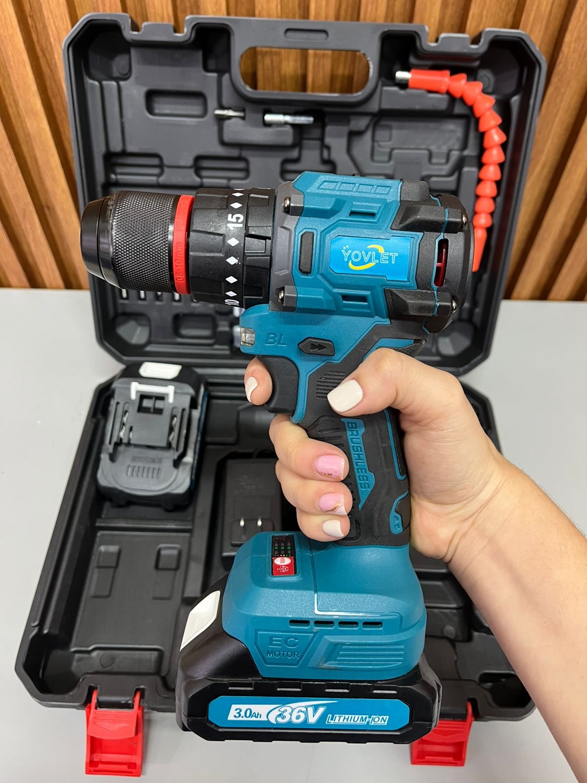 Taladro Atornillador Inalámbrico 36V + K