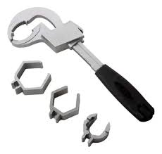 Llave multifuncional para plomera