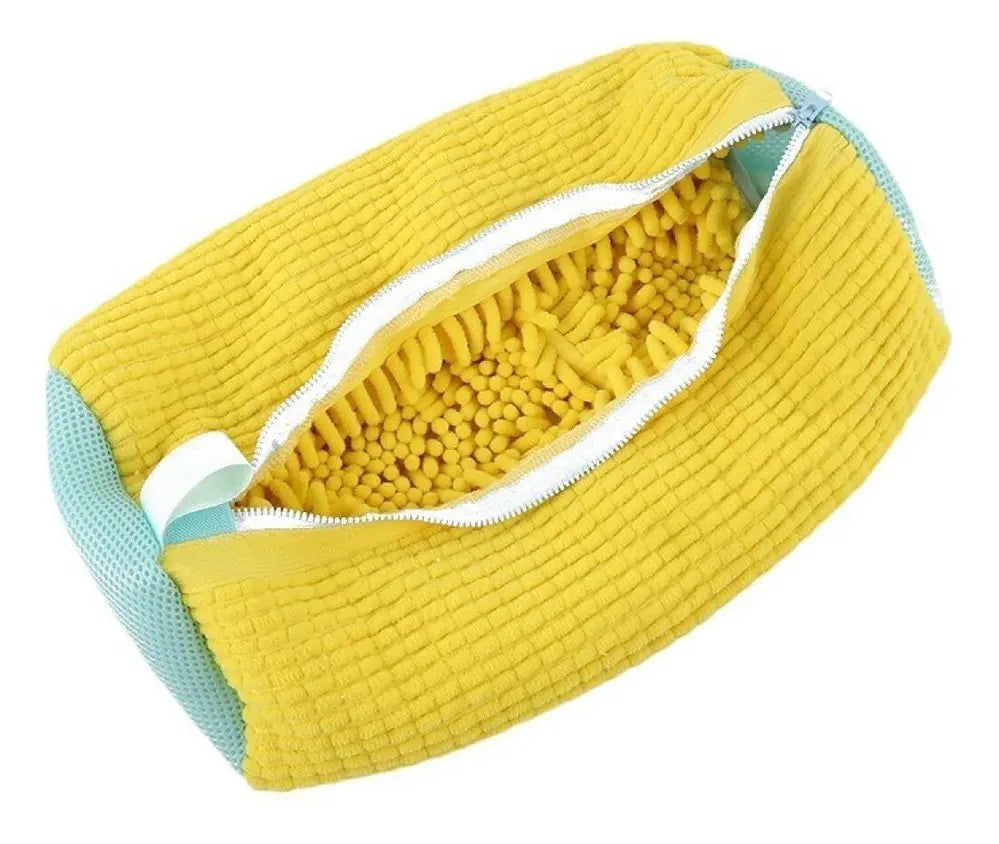 Combo bolsa zapatillas + quita pelusa